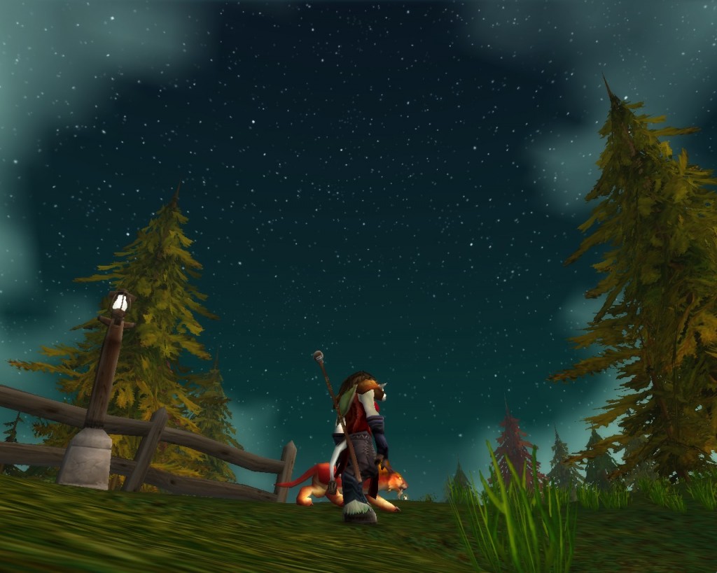 wow_lunapikeagainstnightsky2